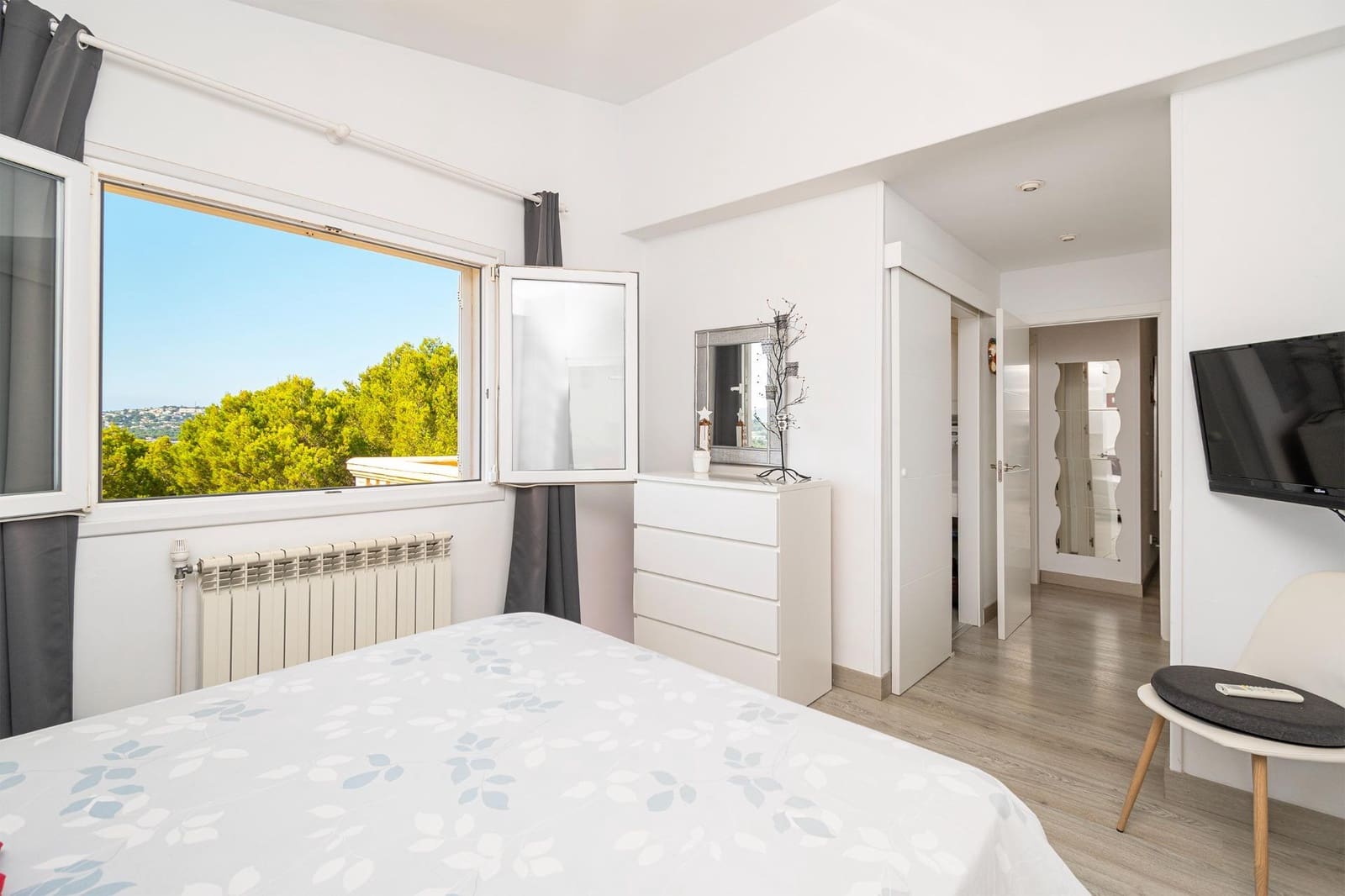 5 soverom Villa til salgs i Costa de la Calma med svømmebasseng garasje - € 1 595 000 (Ref: 9116266)