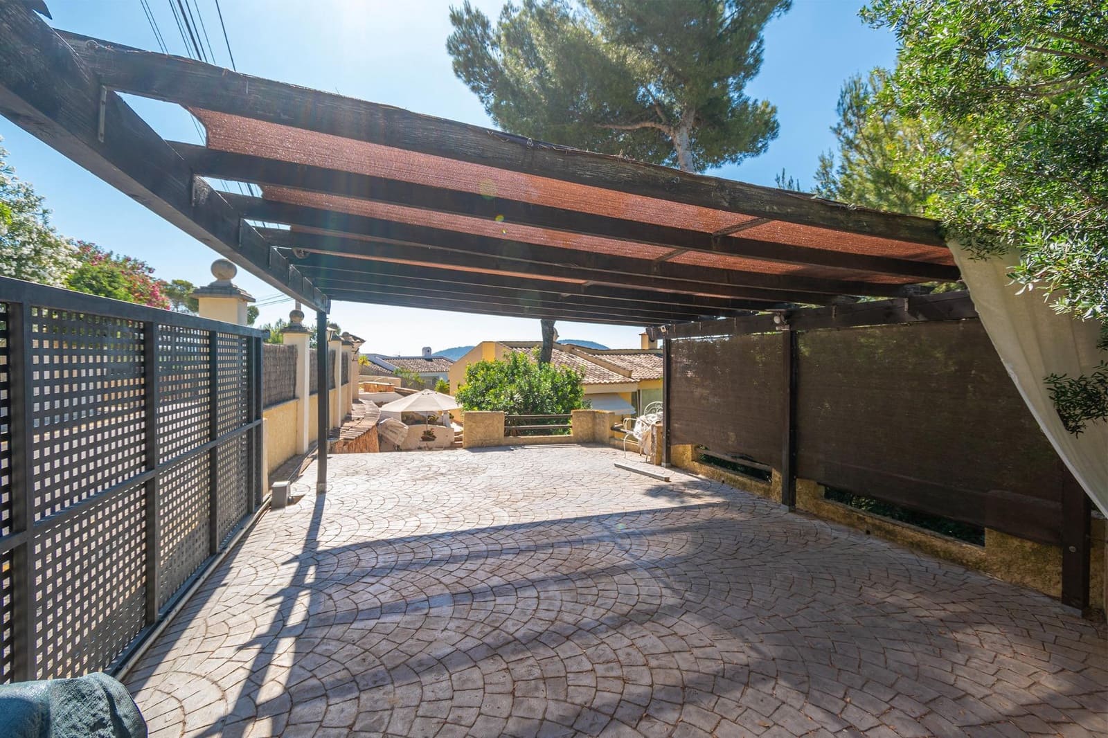 5 soverom Villa til salgs i Costa de la Calma med svømmebasseng garasje - € 1 595 000 (Ref: 9116266)