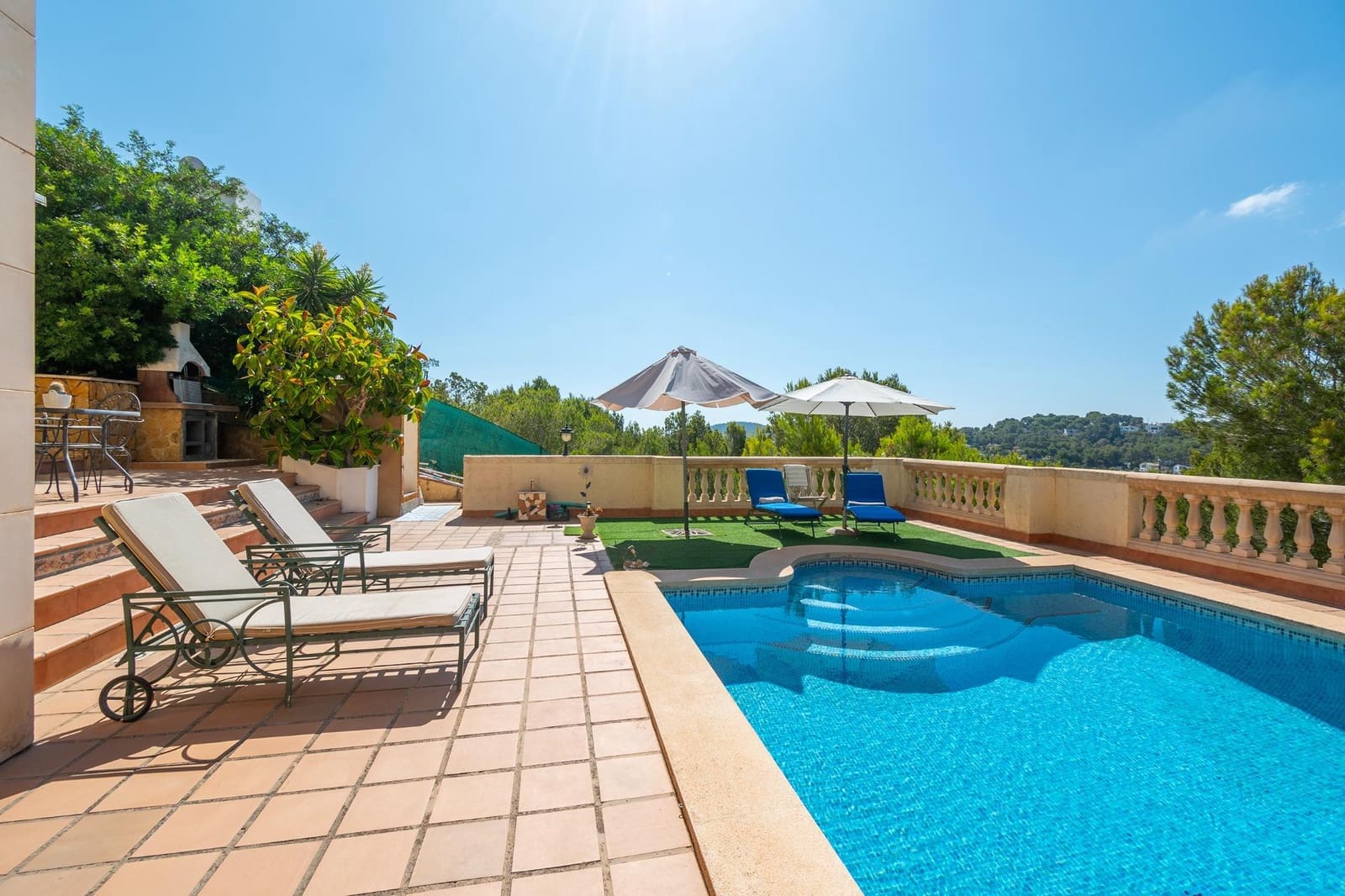 5 soverom Villa til salgs i Costa de la Calma med svømmebasseng garasje - € 1 595 000 (Ref: 9116266)