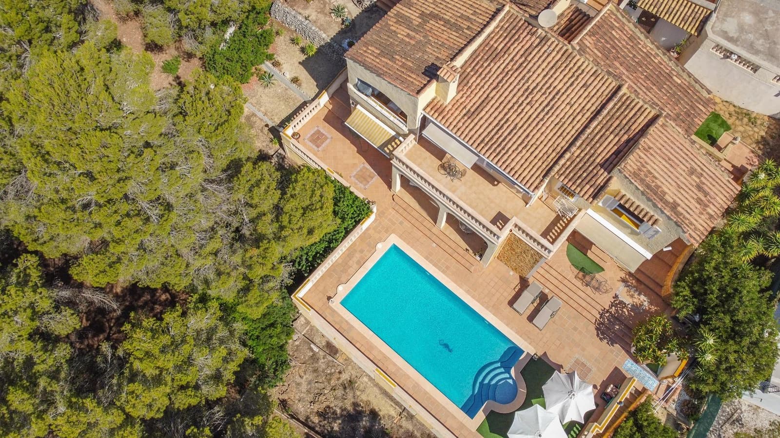 5 soverom Villa til salgs i Costa de la Calma med svømmebasseng garasje - € 1 595 000 (Ref: 9116266)