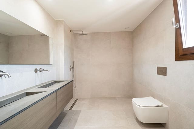 3 bedroom Villa for sale in Alaró with garage - € 1,150,000 (Ref: 9125215)