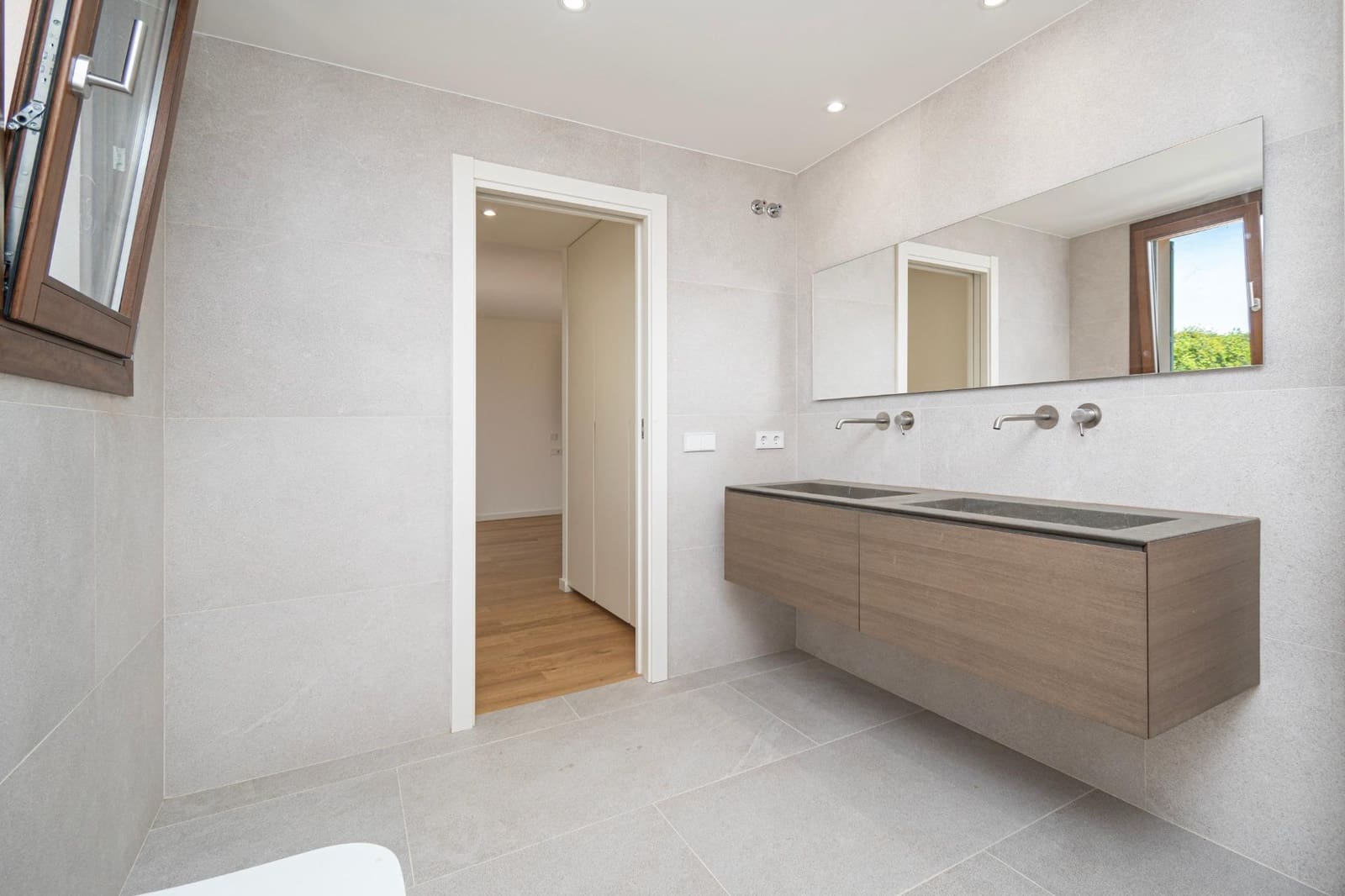 3 slaapkamer Villa te koop in Alaro met garage - € 1.150.000 (Ref: 9125215)