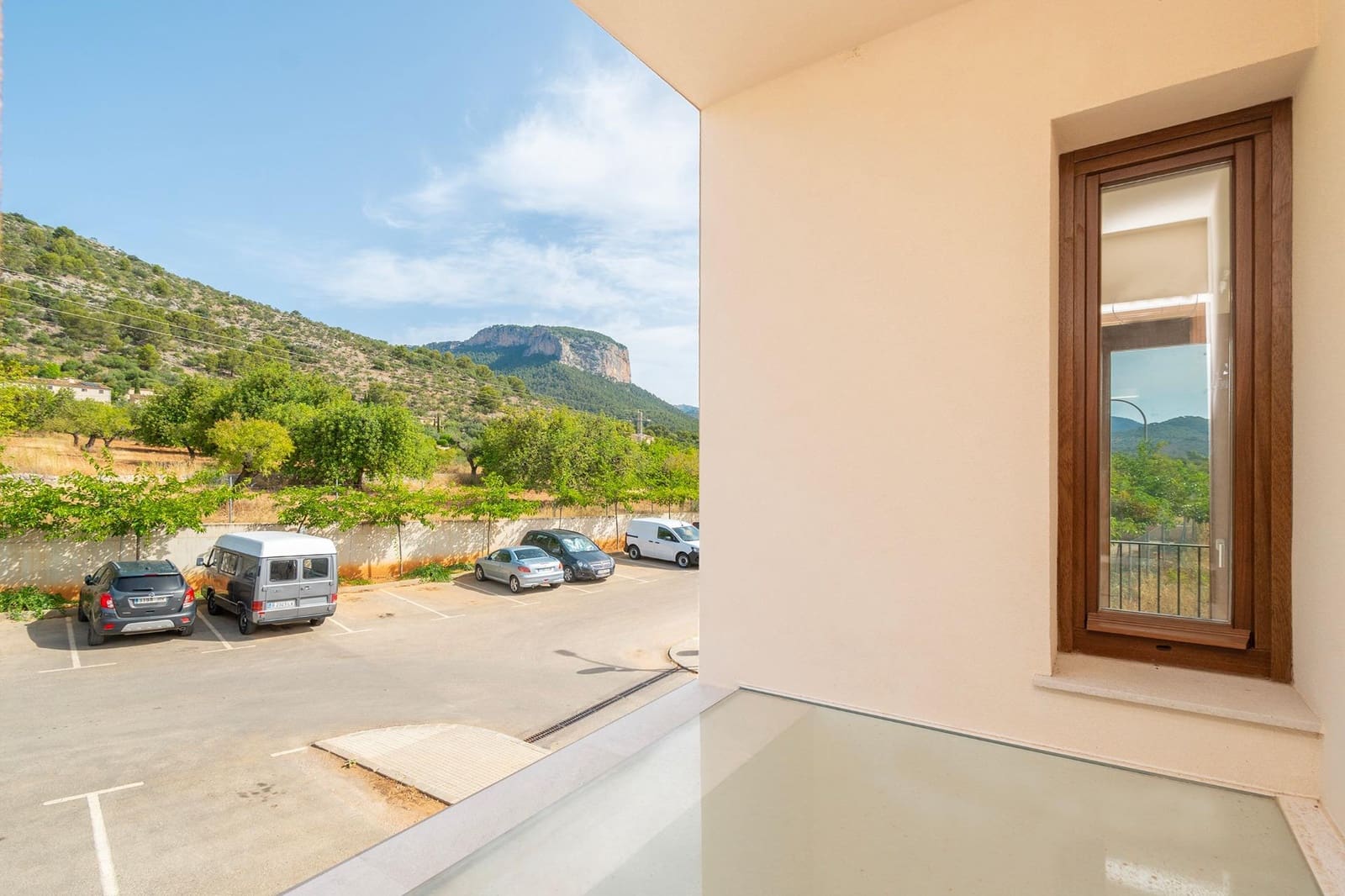 3 bedroom Villa for sale in Alaro with garage - € 1,150,000 (Ref: 9125215)