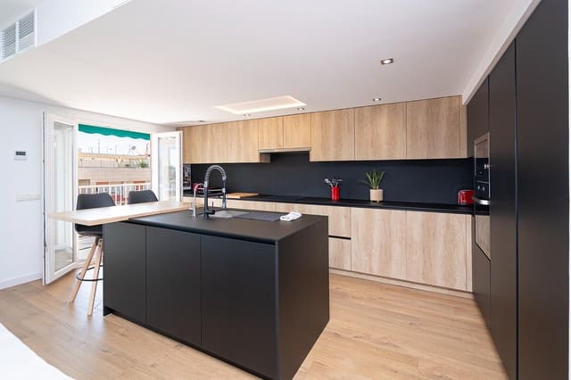 5 soveværelse Lejlighed til leje i Centro, Palma de Mallorca - € 2.750 (Ref: 9125216)