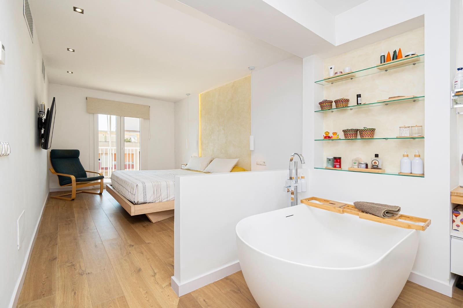 5 soveværelse Lejlighed til leje i Palma de Mallorca - € 2.590 (Ref: 9125216)