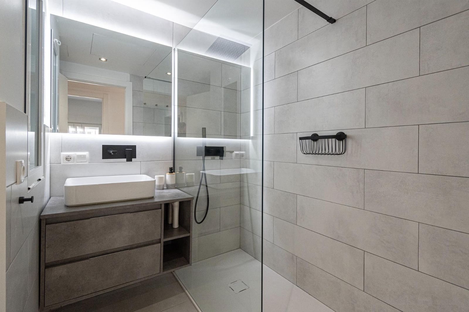 5 soveværelse Lejlighed til leje i Palma de Mallorca - € 2.590 (Ref: 9125216)