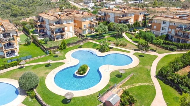 3 soveværelse Lejlighed til salg i Son Gual, Palma de Mallorca med swimmingpool - € 450.000 (Ref: 9154262)
