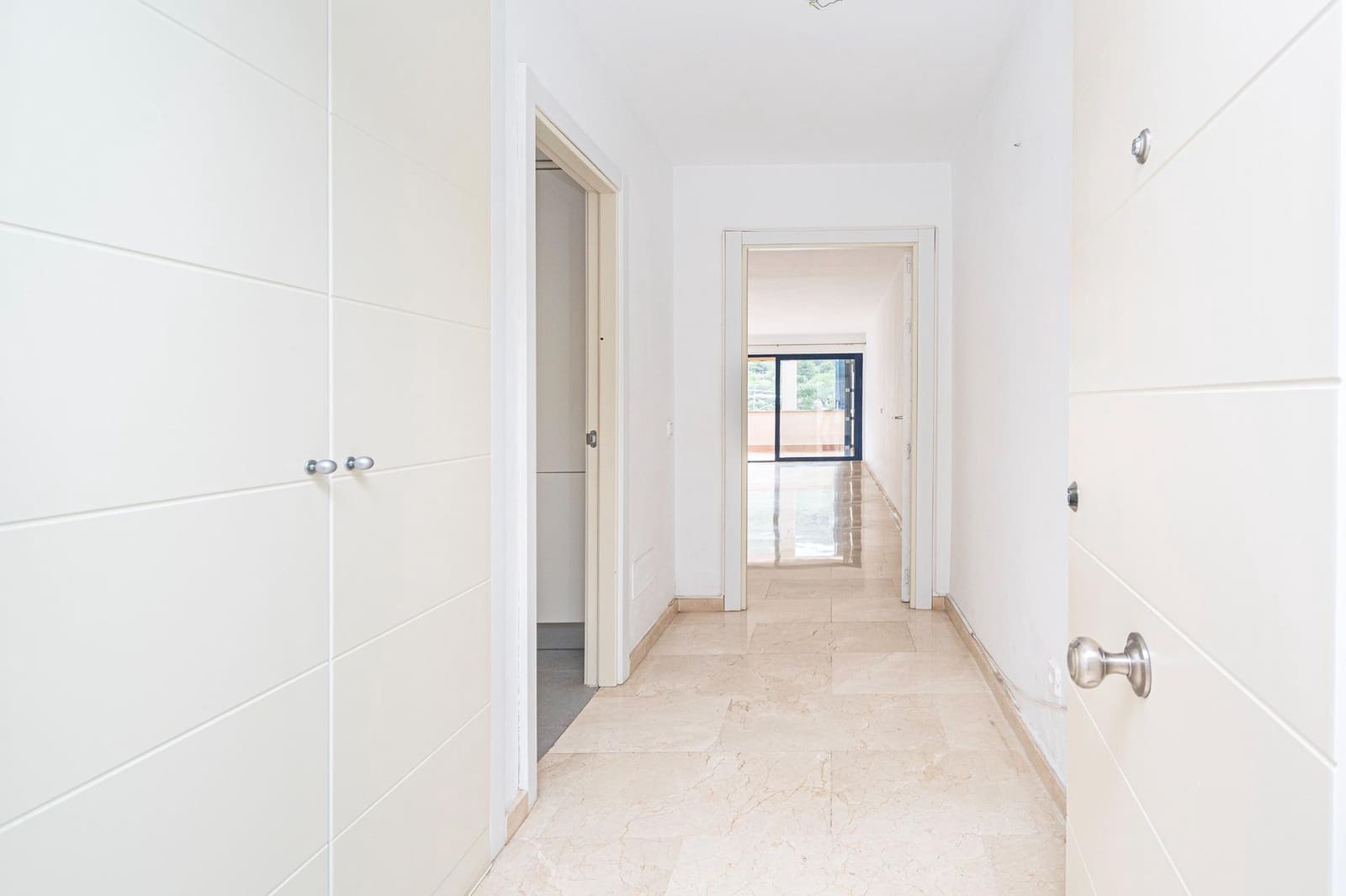 2 quarto Apartamento para venda em Andratx com piscina - 520 000 € (Ref: 9232749)