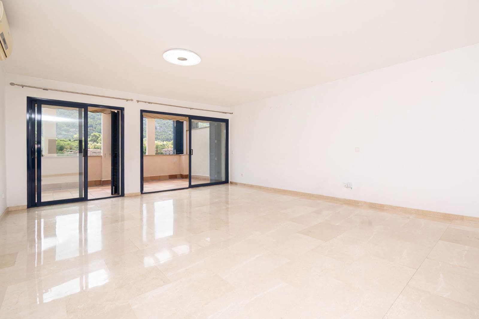 2 quarto Apartamento para venda em Andratx com piscina - 520 000 € (Ref: 9232749)