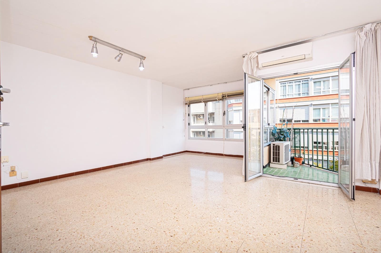 3 sovrum Lägenhet till salu i Palma de Mallorca - 370 000 € (Ref: 9322036)