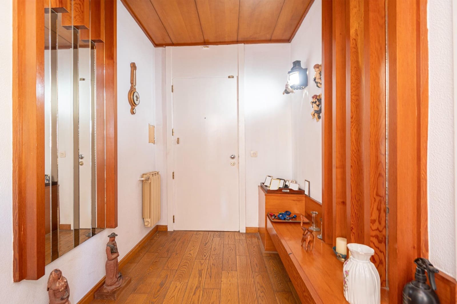 4 bedroom Flat for sale in Palma de Mallorca with garage - € 745,000 (Ref: 9374583)