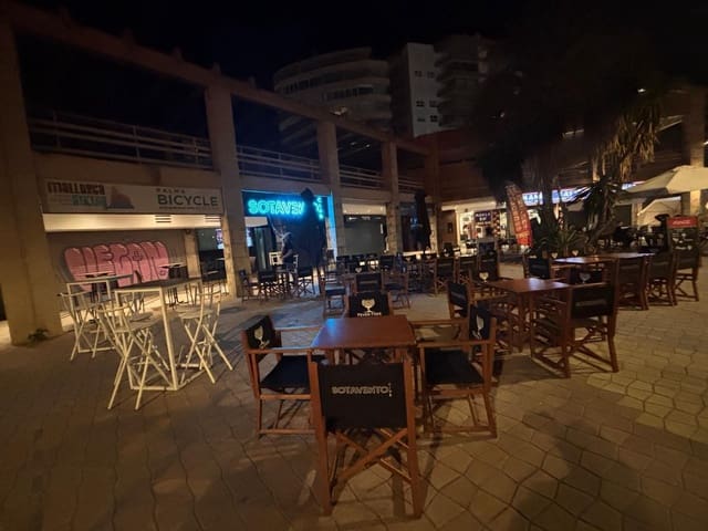 Commercial for rent in Palma de Mallorca - € 850 (Ref: 9401347)