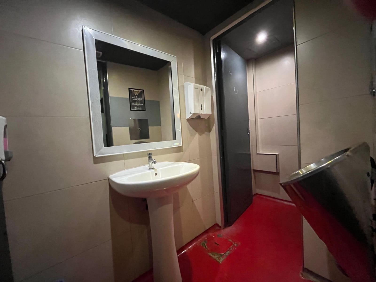 Kommersiell til salgs i Palma de Mallorca - € 200 000 (Ref: 9452277)