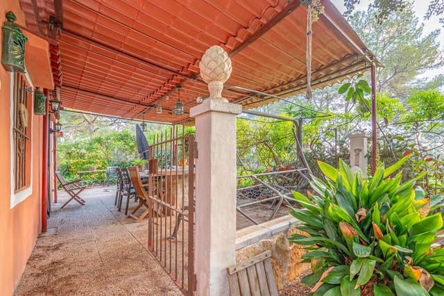 2 soveværelse Finca/Landehus til salg i Esporles med swimmingpool - € 250.000 (Ref: 9452278)