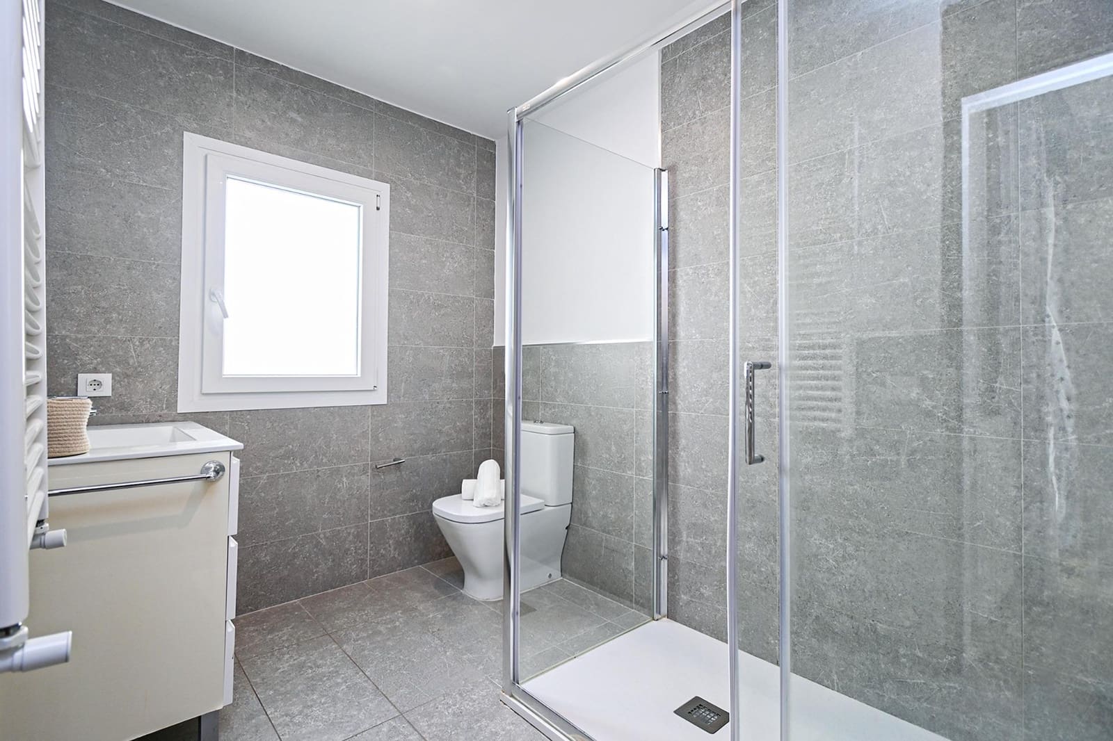 2 bedroom Flat for sale in Palma de Mallorca - € 410,000 (Ref: 9497536)