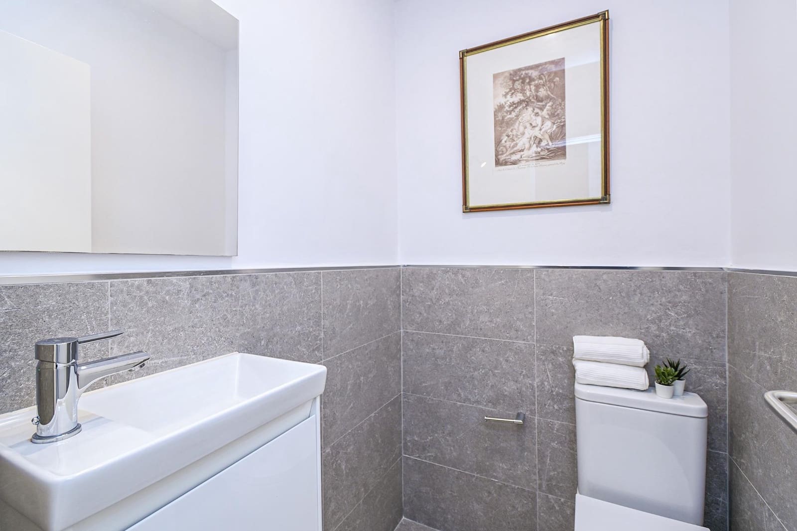 2 bedroom Flat for sale in Palma de Mallorca - € 410,000 (Ref: 9497536)