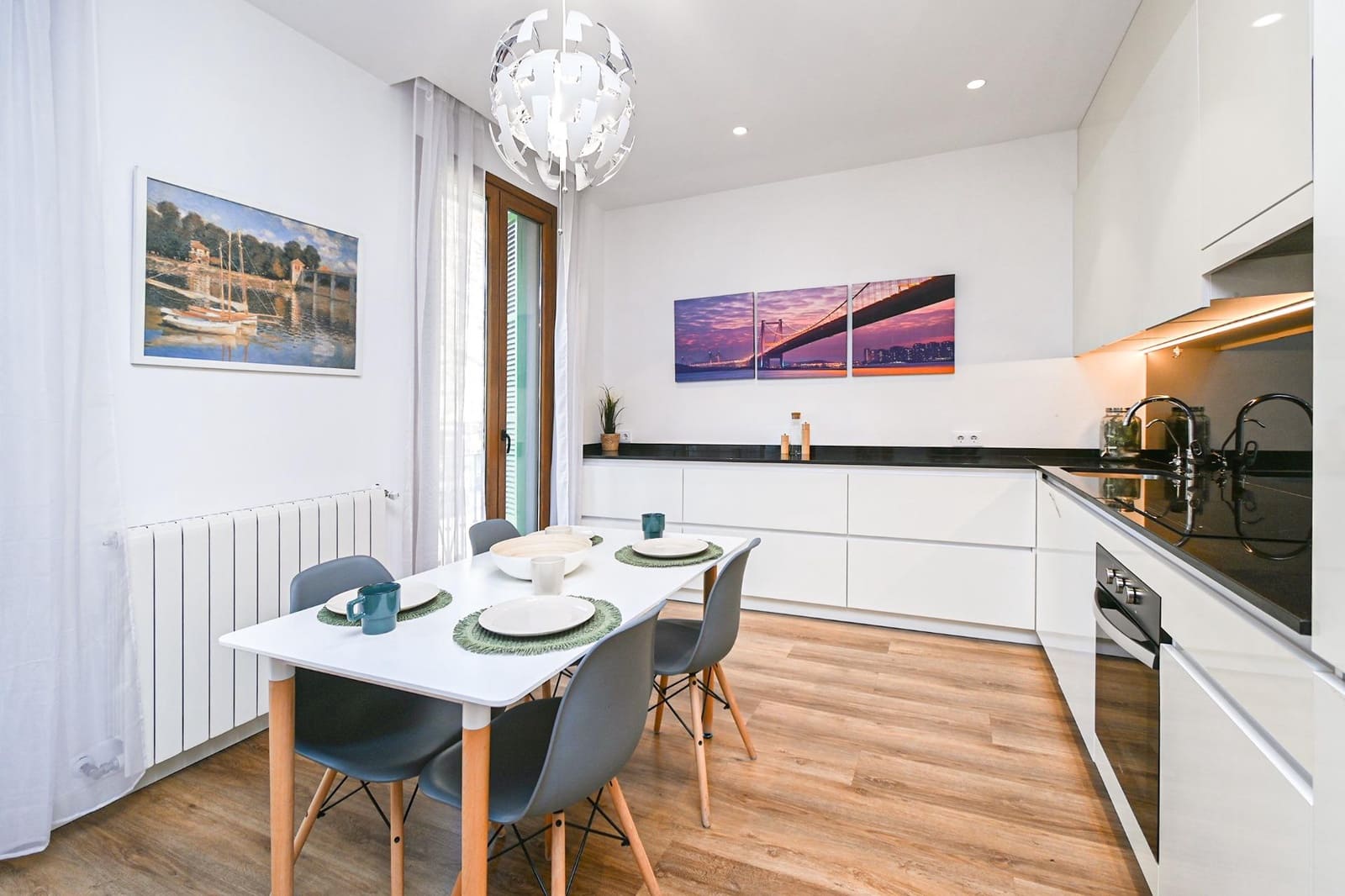 2 bedroom Flat for sale in Palma de Mallorca - € 410,000 (Ref: 9497536)