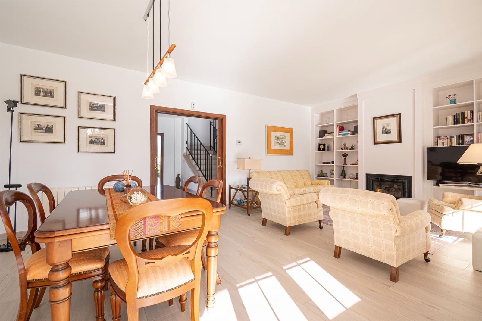 5 soveværelse Villa til salg i Sa Cabaneta / La Cabaneta med swimmingpool garage - € 1.295.000 (Ref: 9541586)