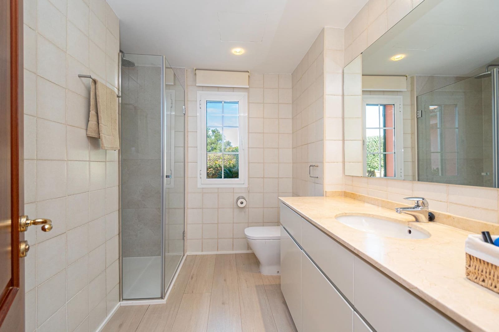 5 bedroom Villa for sale in Sa Cabaneta / La Cabaneta with pool garage - € 1,295,000 (Ref: 9541586)