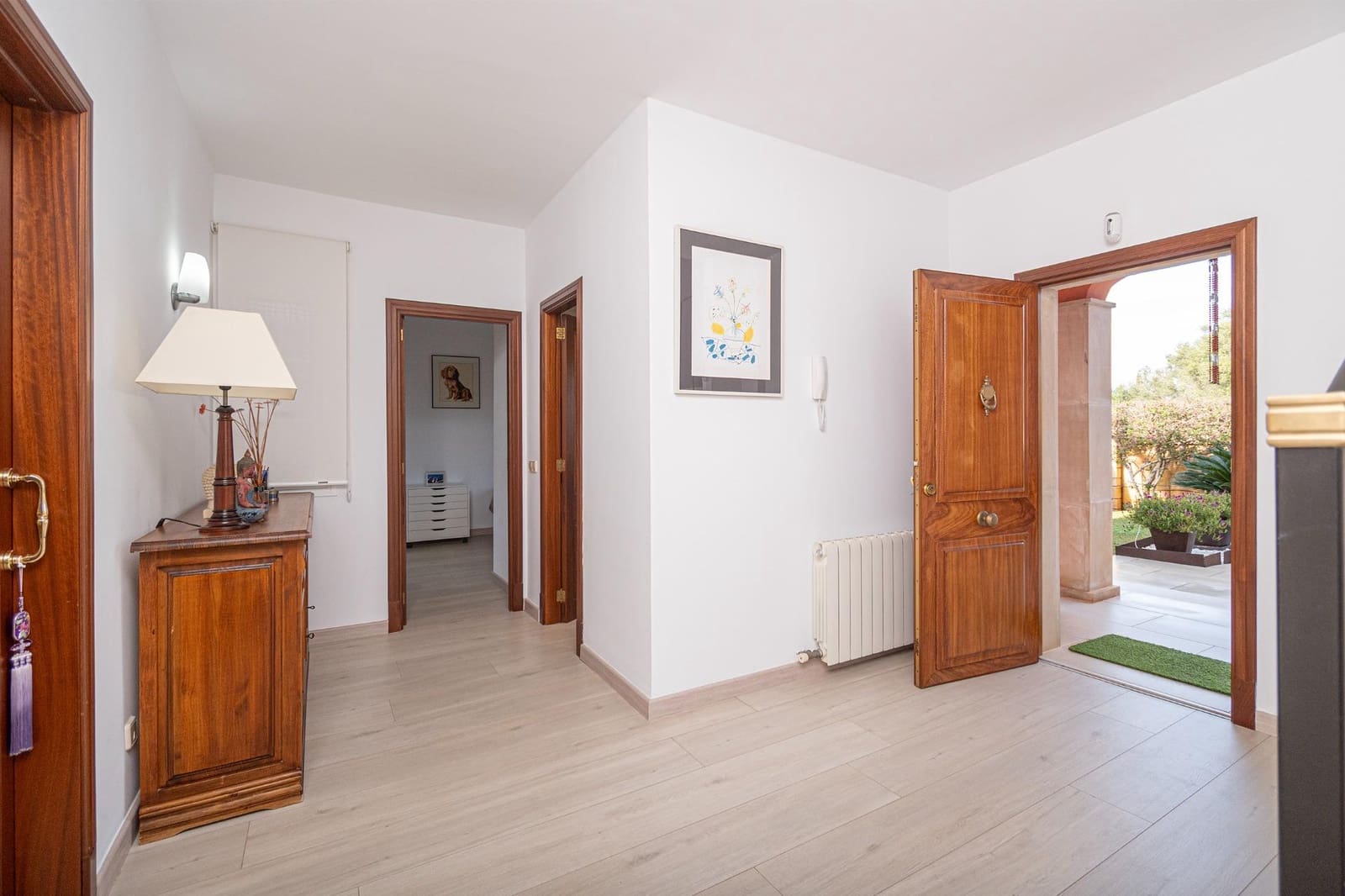 5 bedroom Villa for sale in Sa Cabaneta / La Cabaneta with pool garage - € 1,295,000 (Ref: 9541586)