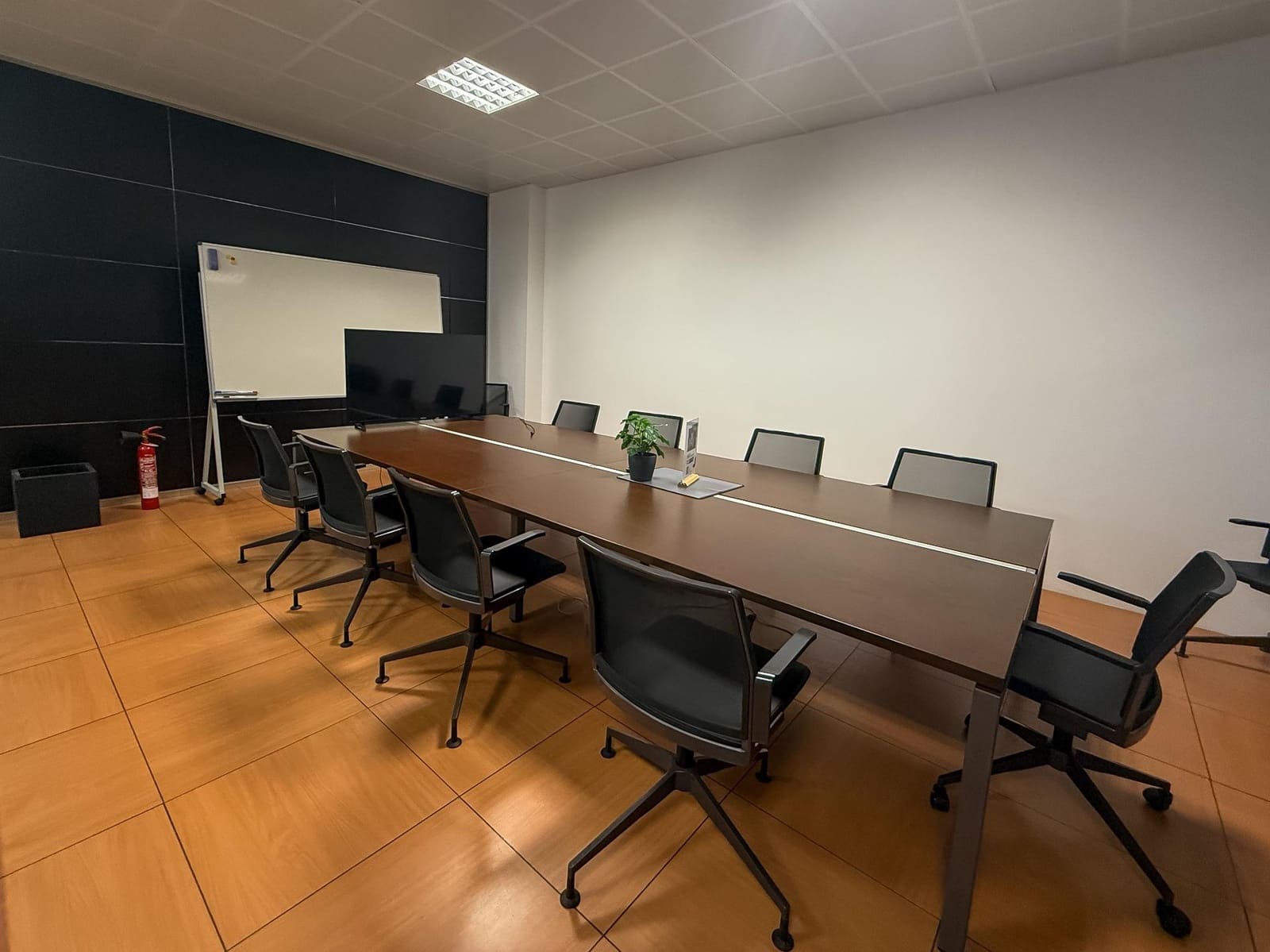 Kontor til salgs i Son Sardina - € 448 500 (Ref: 9571368)