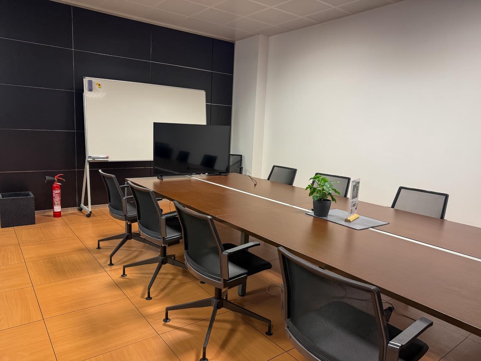 Kontor til salg i Son Sardina - € 448.500 (Ref: 9571368)