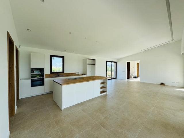 4 bedroom Finca/Country House for sale in Petra with pool - € 1,790,000 (Ref: 9625879)