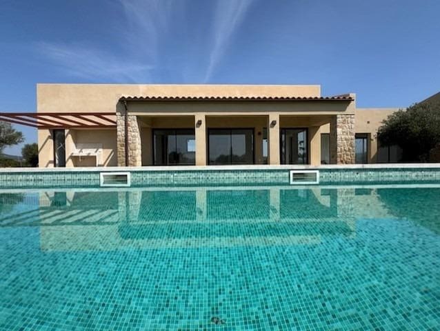 4 quarto Quinta/Casa Rural para venda em Petra com piscina - 1 790 000 € (Ref: 9625879)