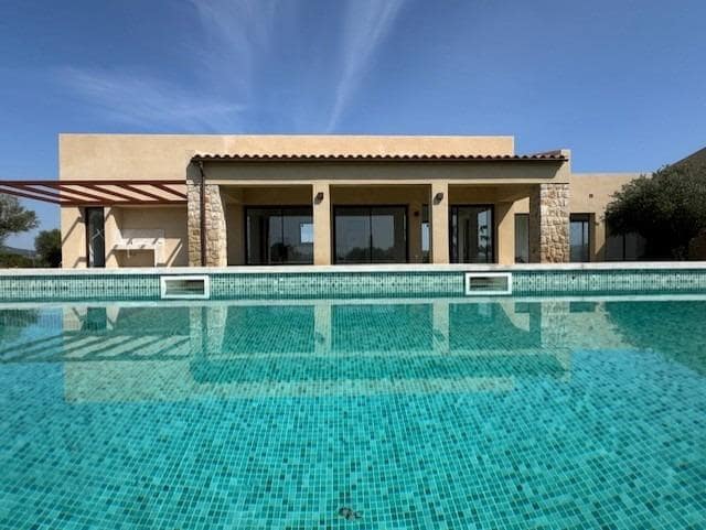 4 quarto Quinta/Casa Rural para venda em Petra com piscina - 1 790 000 € (Ref: 9625879)
