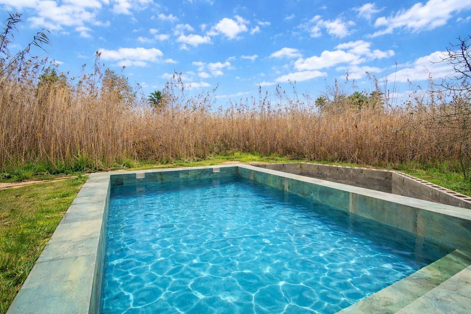 Maalaistalo myytävänä paikassa Sa Pobla mukana uima-altaan - 480 000 € (Ref: 9627772)