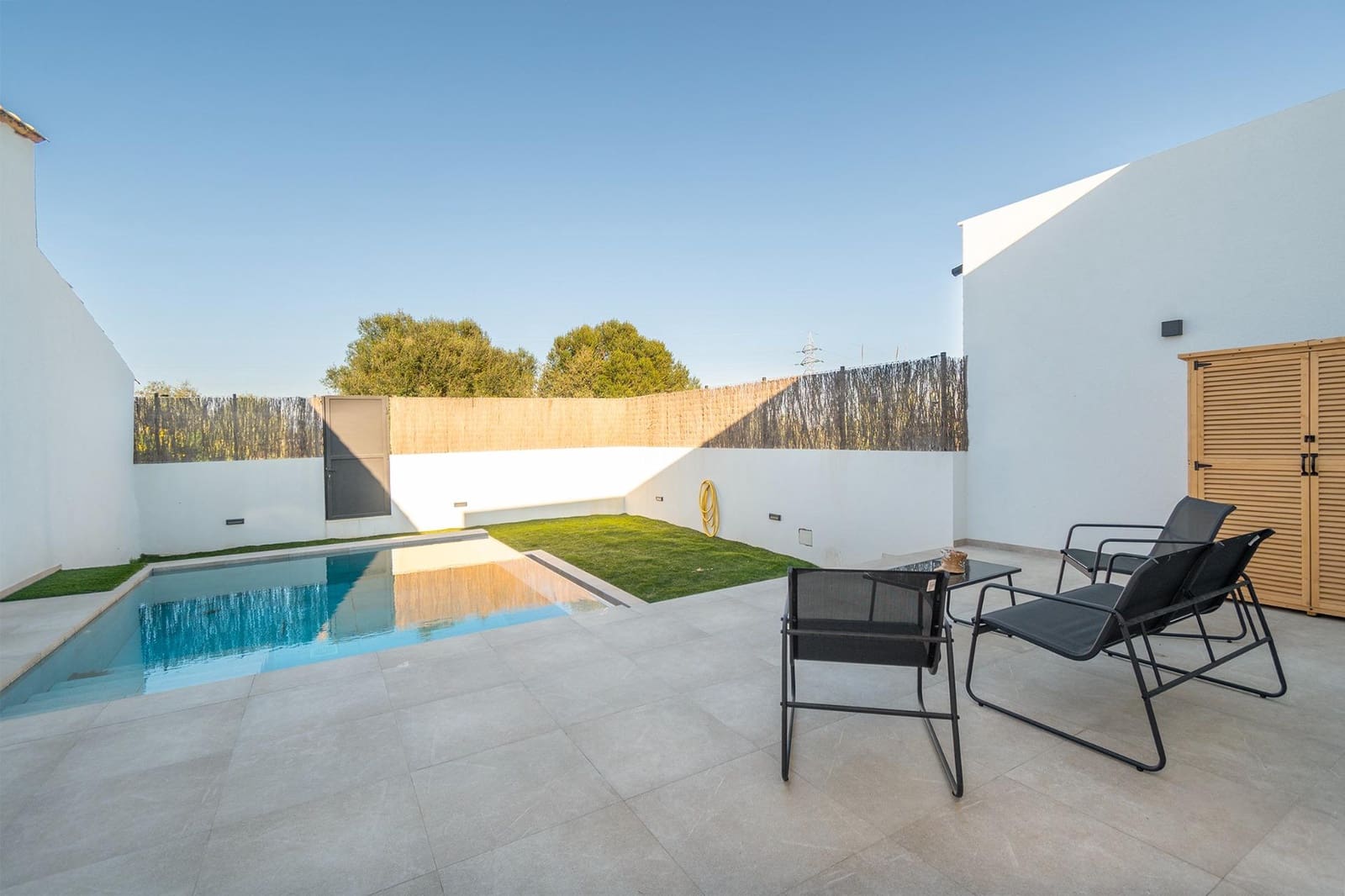 2 slaapkamer Villa te koop in Palma de Mallorca met zwembad - € 795.000 (Ref: 9648357)