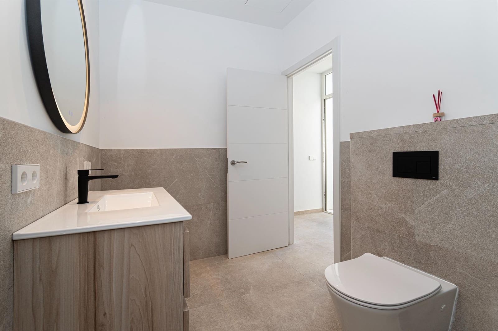 2 slaapkamer Villa te koop in Palma de Mallorca met zwembad - € 795.000 (Ref: 9648357)