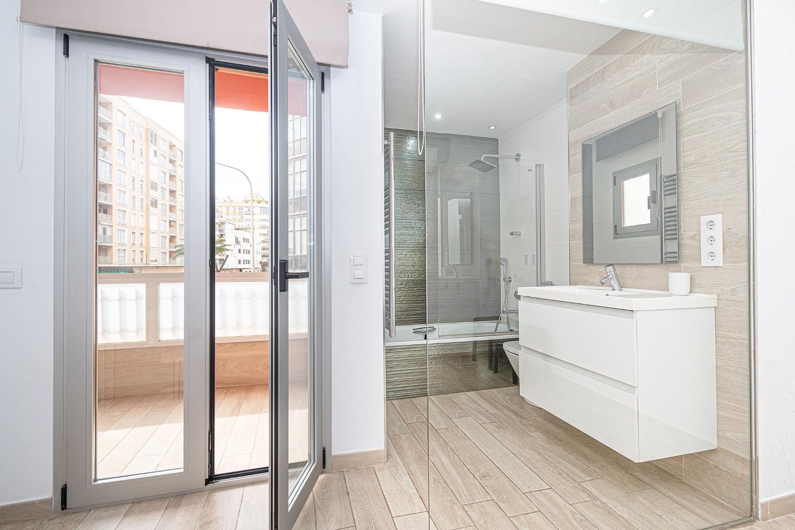 4 camera da letto Appartamento da affittare in Palma de Mallorca con garage - 1.900 € (Rif: 9648358)