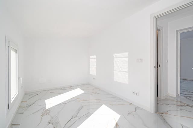 3 makuuhuone Asunto myytävänä paikassa Portocristo / Port de Manacor, Manacor - 299 000 € (Ref: 9690945)