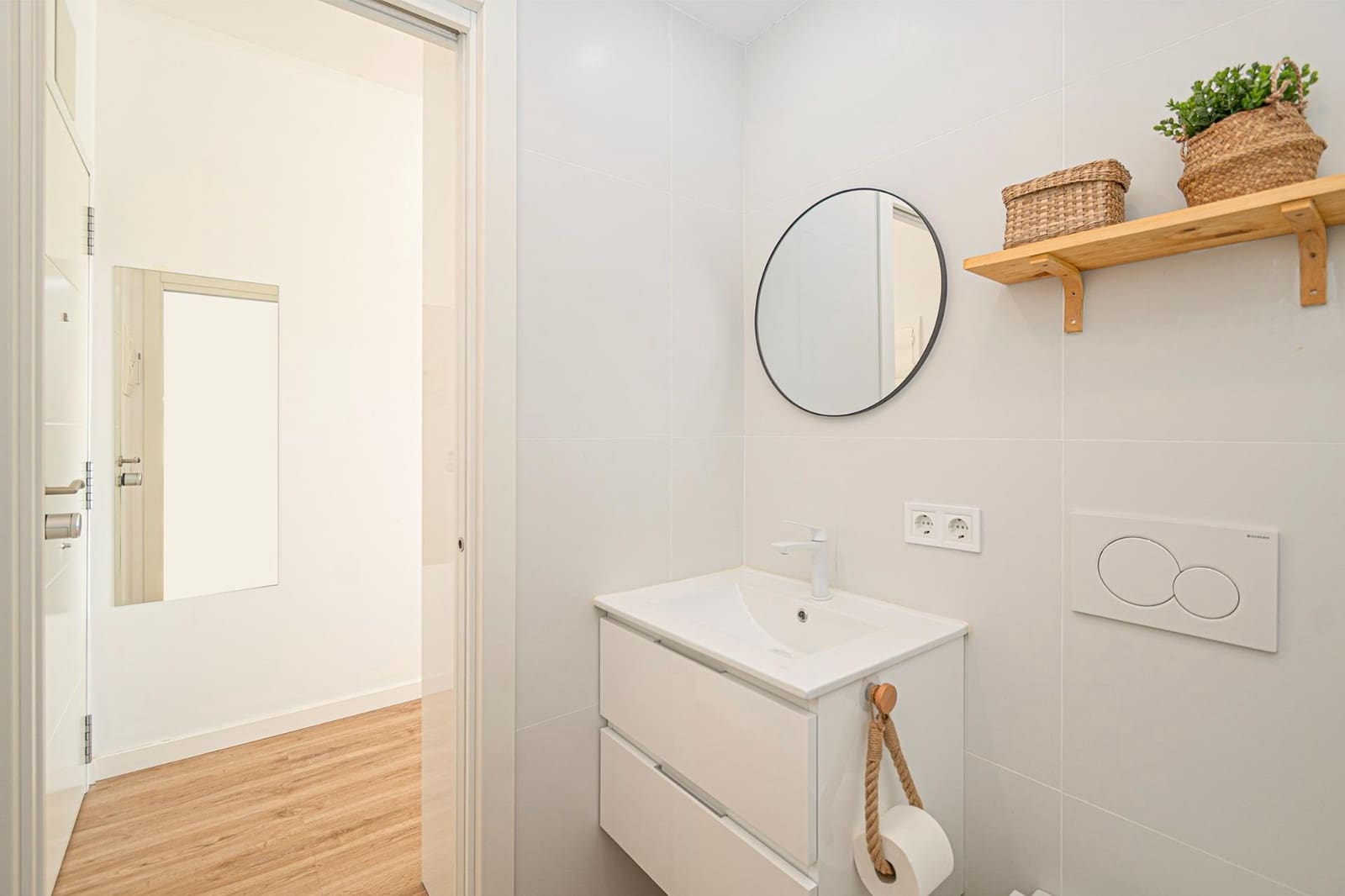 Studio for sale in Alcudia - € 299,000 (Ref: 9726779)