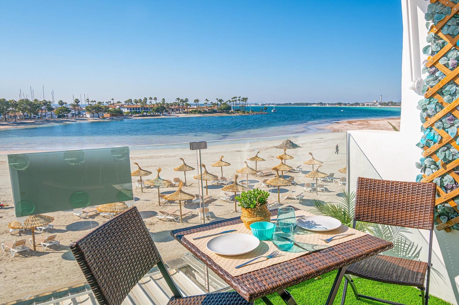 Studio for sale in Alcudia - € 299,000 (Ref: 9726779)