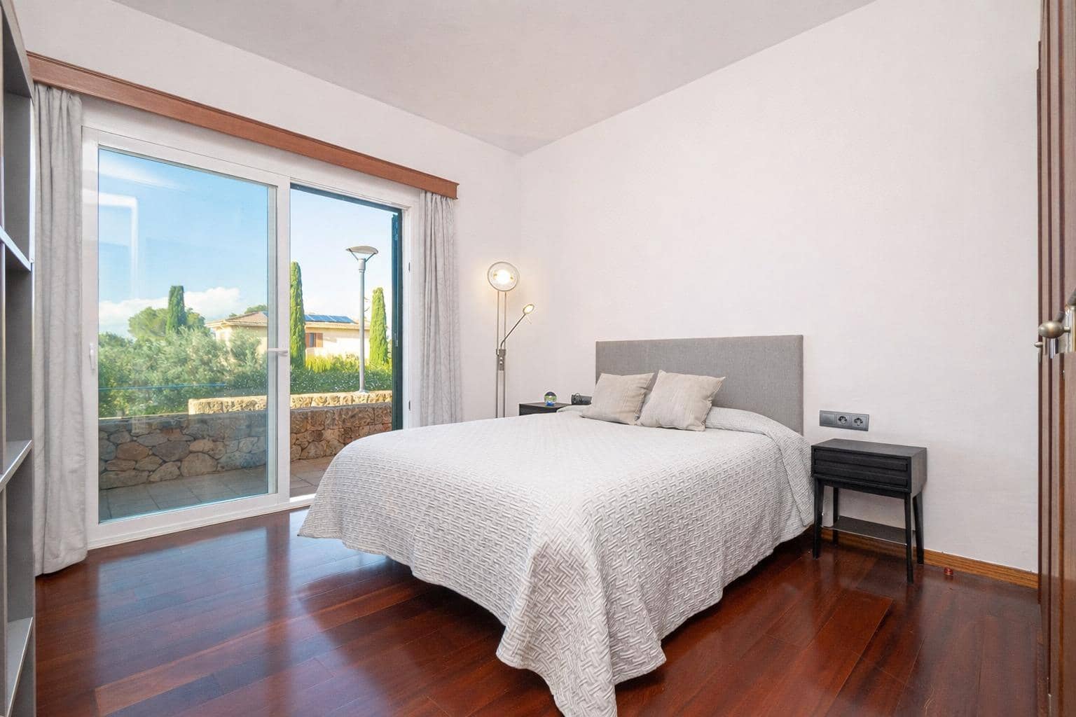 4 bedroom Villa for sale in Portol with pool garage - € 1,695,000 (Ref: 9726780)