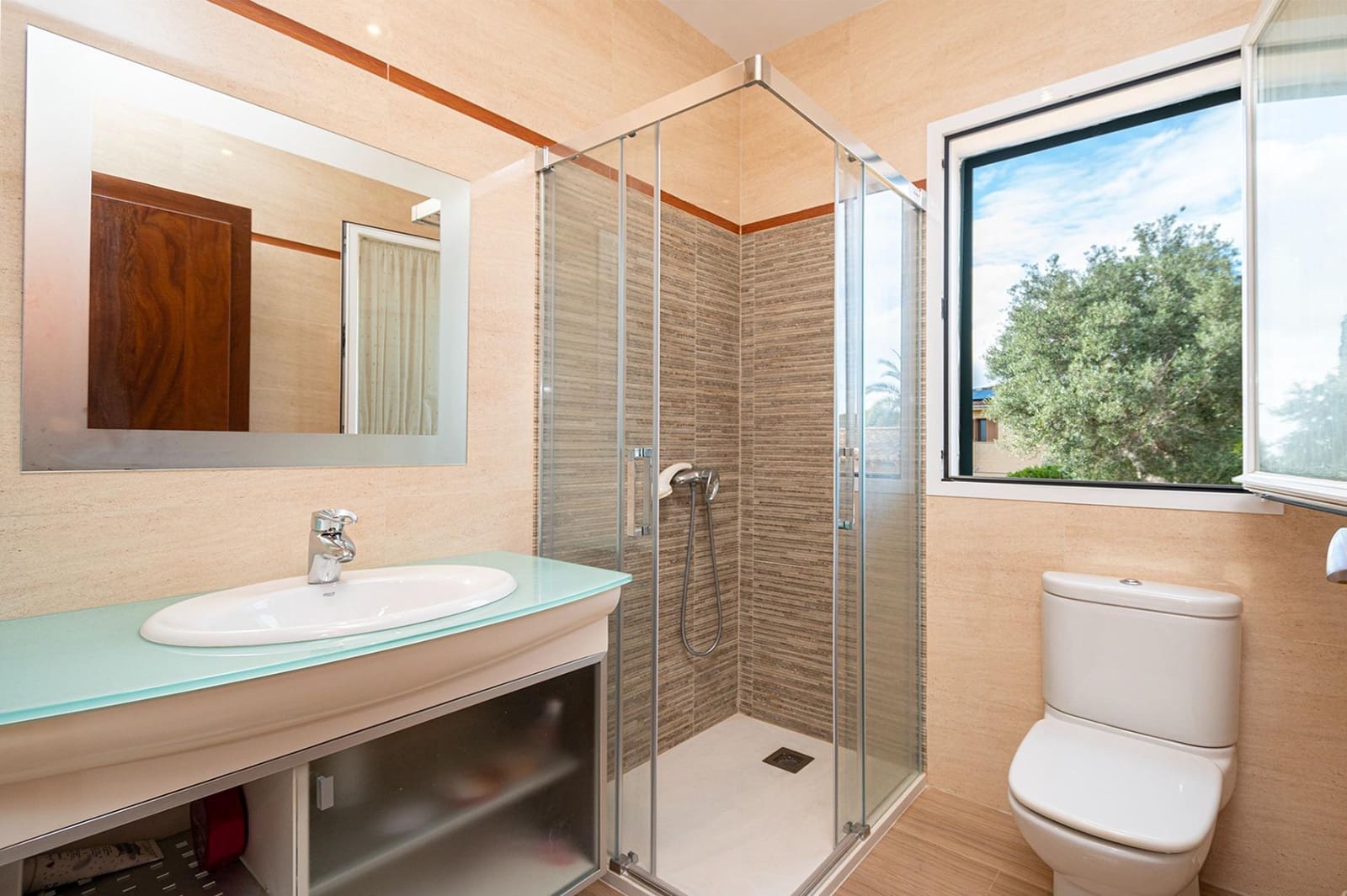 4 bedroom Villa for sale in Portol with pool garage - € 1,695,000 (Ref: 9726780)