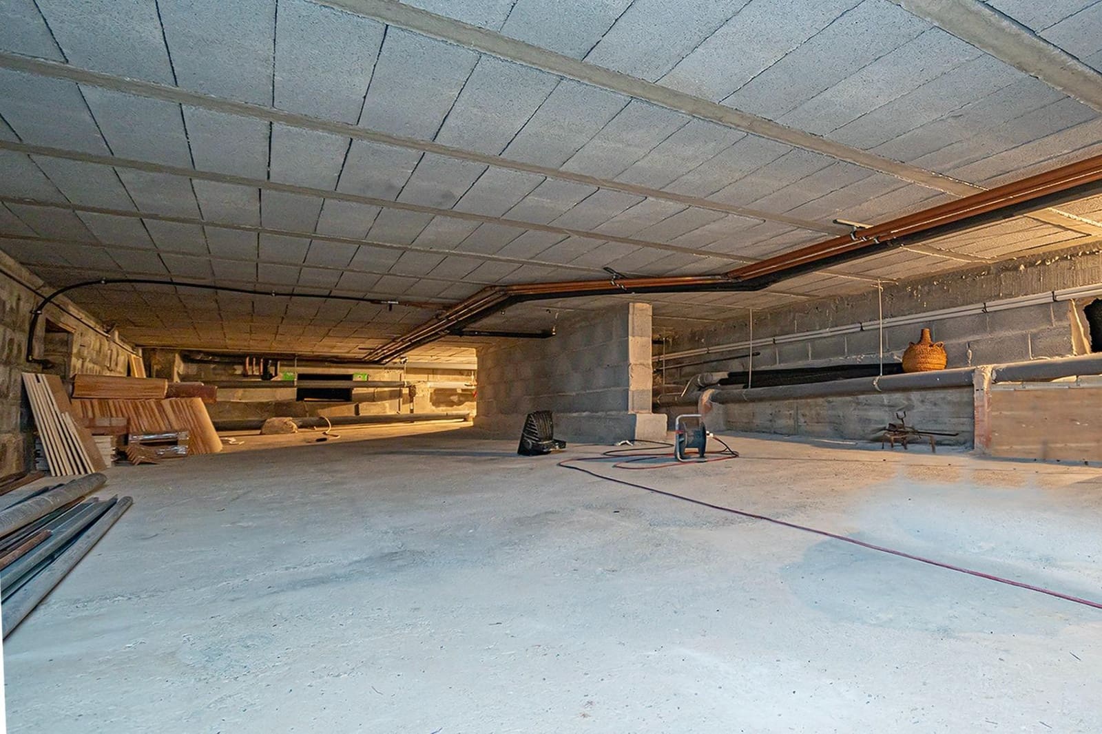 4 bedroom Villa for sale in Portol with pool garage - € 1,695,000 (Ref: 9726780)