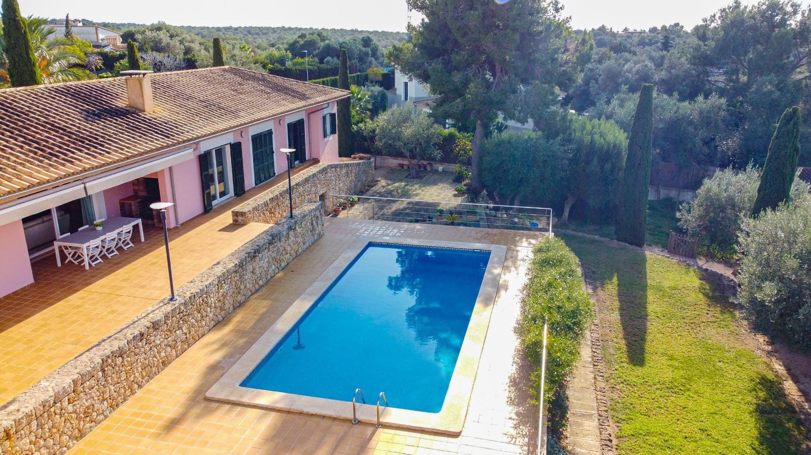 4 bedroom Villa for sale in Portol with pool garage - € 1,695,000 (Ref: 9726780)