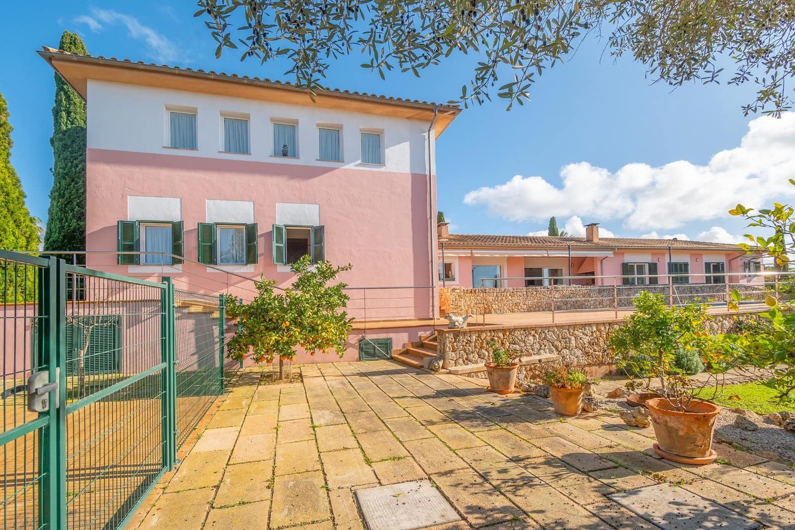 4 bedroom Villa for sale in Portol with pool garage - € 1,695,000 (Ref: 9726780)