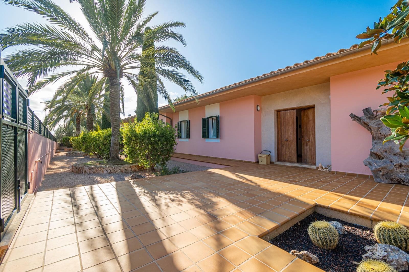 4 bedroom Villa for sale in Portol with pool garage - € 1,695,000 (Ref: 9726780)