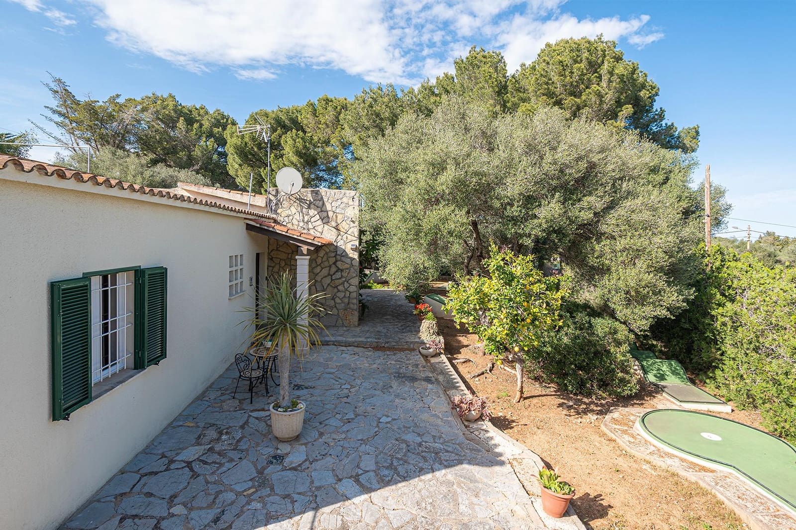 3 bedroom Villa for sale in Cala Murada with pool garage - € 950,000 (Ref: 9770772)