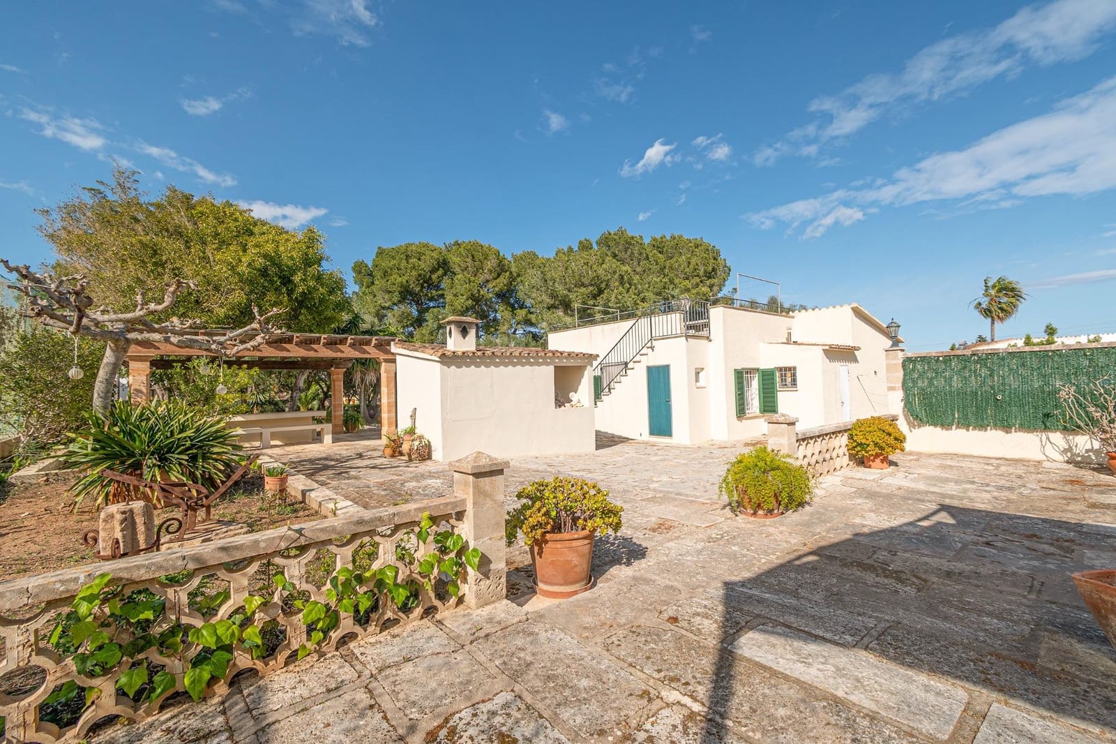 3 bedroom Villa for sale in Cala Murada with pool garage - € 950,000 (Ref: 9770772)