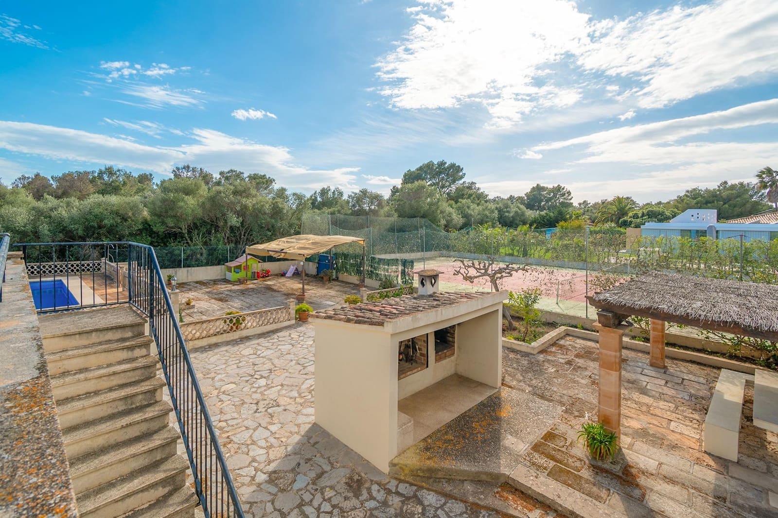 3 bedroom Villa for sale in Cala Murada with pool garage - € 950,000 (Ref: 9770772)