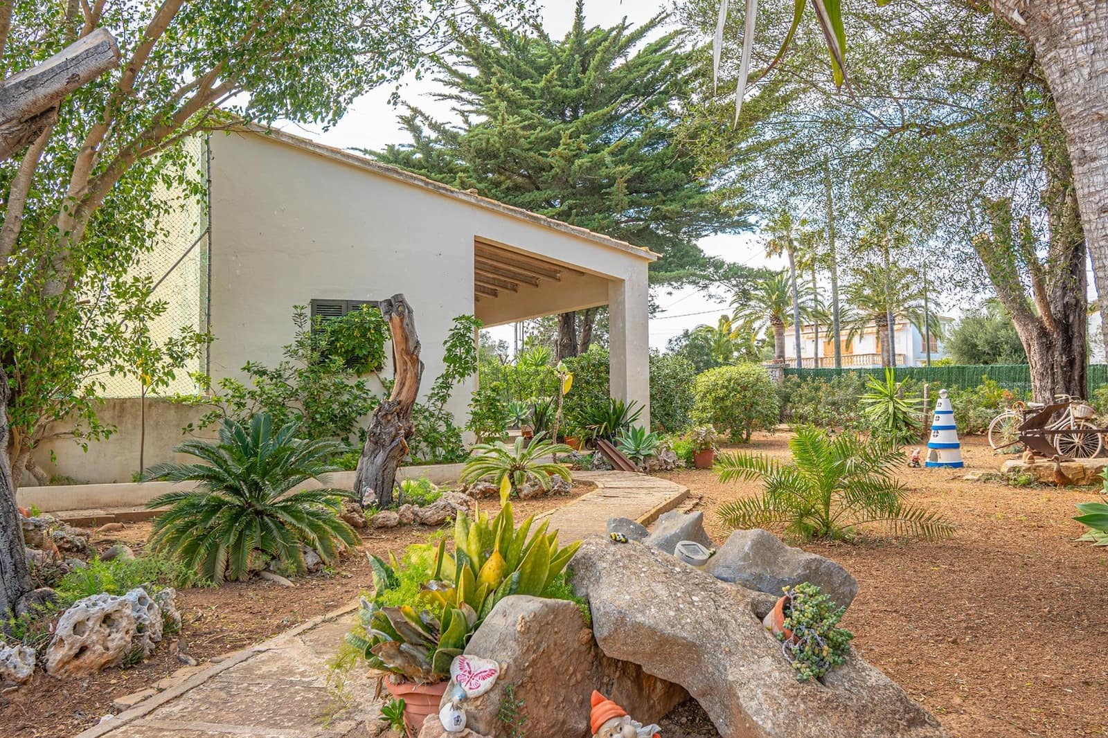 3 bedroom Villa for sale in Cala Murada with pool garage - € 950,000 (Ref: 9770772)