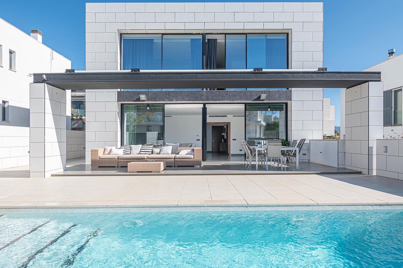 4 Zimmer Villa zu verkaufen in Palma de Mallorca mit Pool Garage - 1.875.000 € (Ref: 9773239)