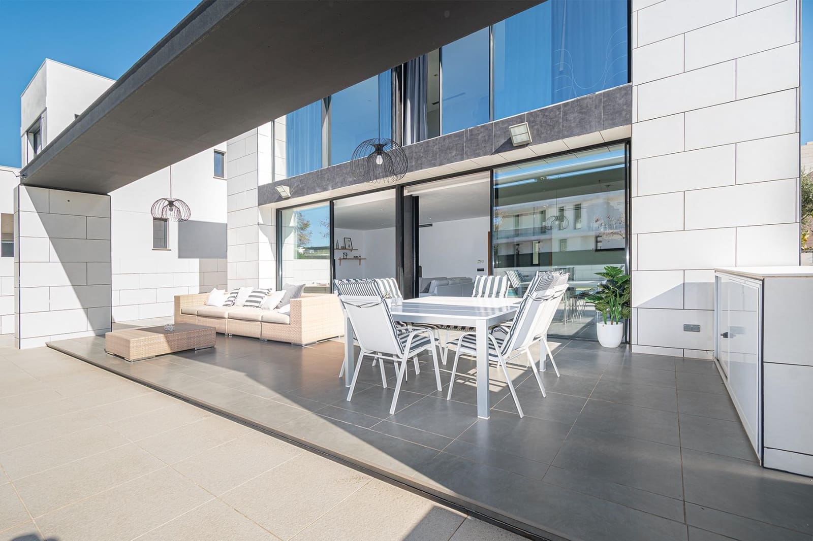 4 Zimmer Villa zu verkaufen in Palma de Mallorca mit Pool Garage - 1.875.000 € (Ref: 9773239)