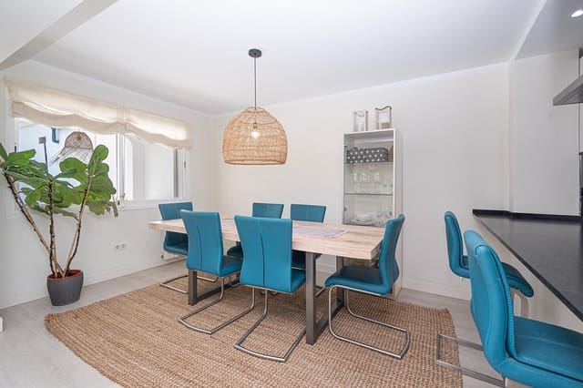 5 bedroom Terraced Villa for sale in Bendinat, Calvià with pool - € 1,190,000 (Ref: 9839459)