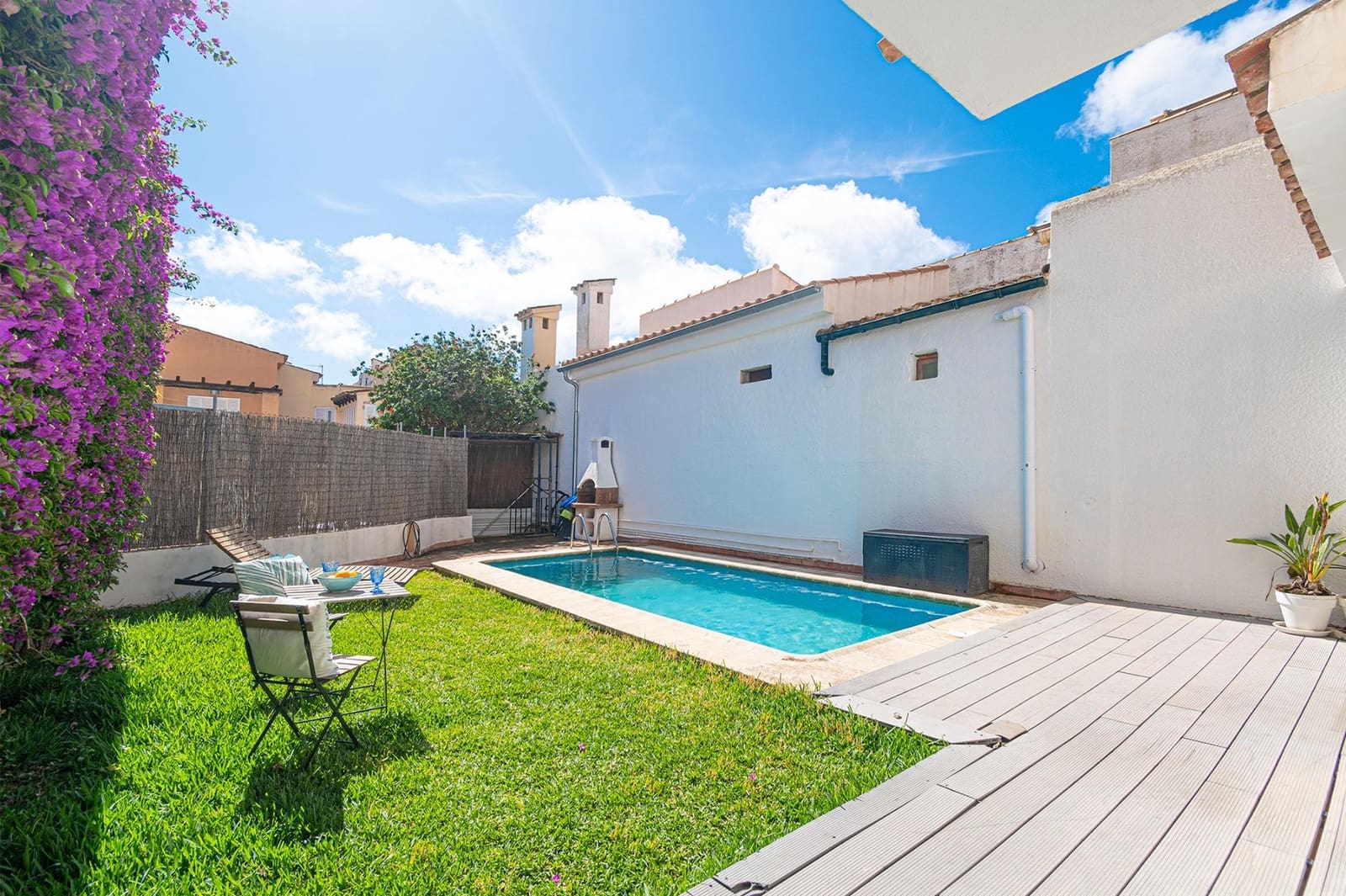 5 bedroom Terraced Villa for sale in Bendinat with pool - € 1,190,000 (Ref: 9839459)